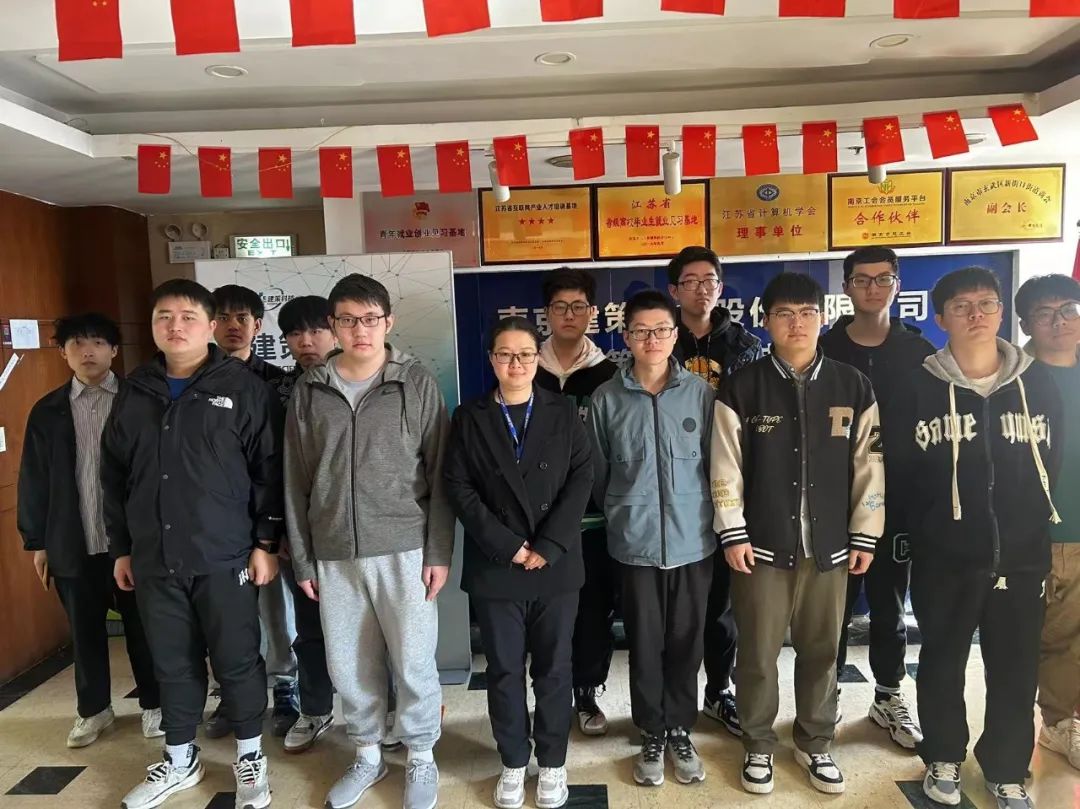 春天最美，萬物復(fù)蘇，正是學(xué)習(xí)的好時光